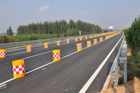 揭秘高速路不裝路燈的兩點真相，十年老司機(jī)才懂